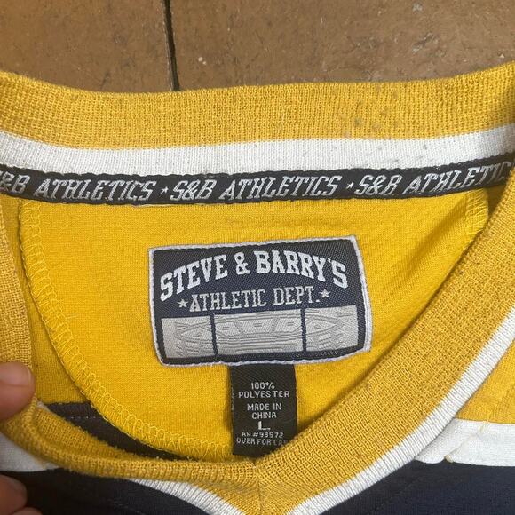 Crazy Vintage West Virginia Mountaineers WVU Hockey Jersey Number 99 - Picture 2 of 3